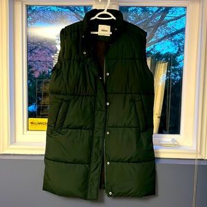 COPY - Green warm puffer vest